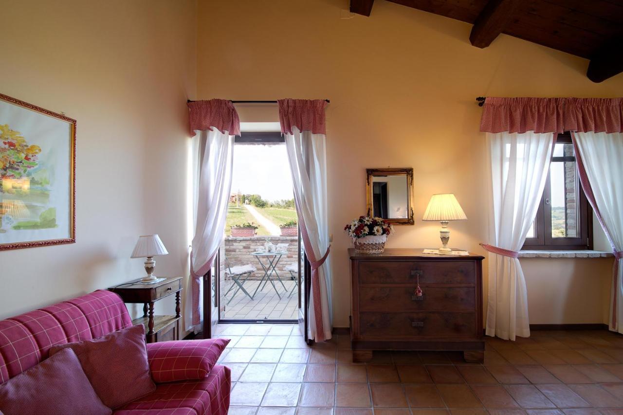 ポテンツァ・ピチェーナ Agriturismo Le Castella Bed & Breakfast エクステリア 写真